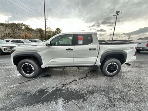 New 2025 Toyota Tacoma TRD Off-Road image 14