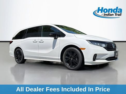 Used 2023 Honda Odyssey Sport image 1