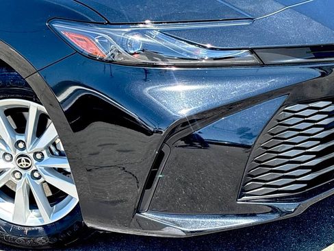 Used 2025 Toyota Camry LE FWD image 7