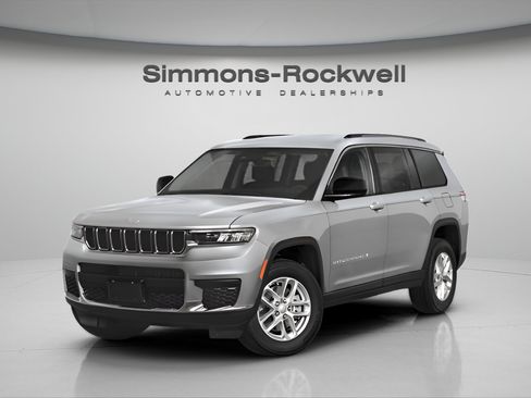 Used 2024 Jeep Grand Cherokee L Laredo w/ Luxury Tech Group I AWD/4WD image 3