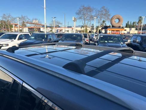 Used 2017 Honda Pilot Touring image 17