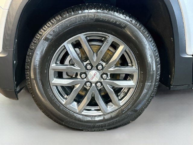 Used 2017 GMC Acadia SLT AWD/4WD image 32