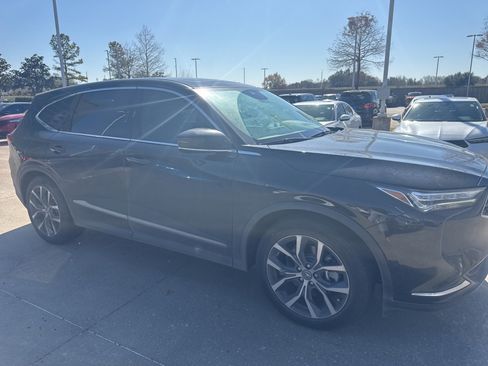 Certified 2023 Acura MDX FWD w/ Technology Package image 5