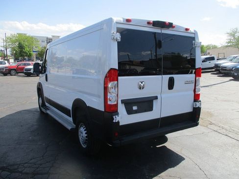 Used 2025 RAM ProMaster 2500 w/ U-Haul Equipment Group FWD image 7