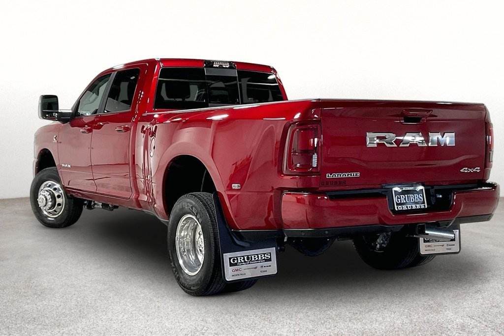 New 2026 RAM 3500 Laramie w/ Towing Technology Group AWD/4WD image 4