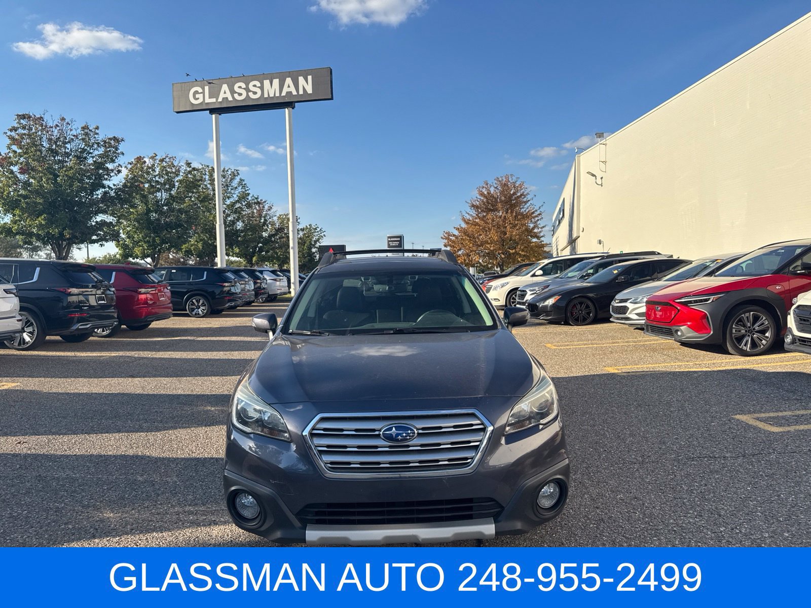 Used 2017 Subaru Outback 2.5i Limited AWD/4WD image 1