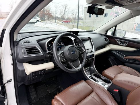 Used 2019 Subaru Ascent Touring image 13