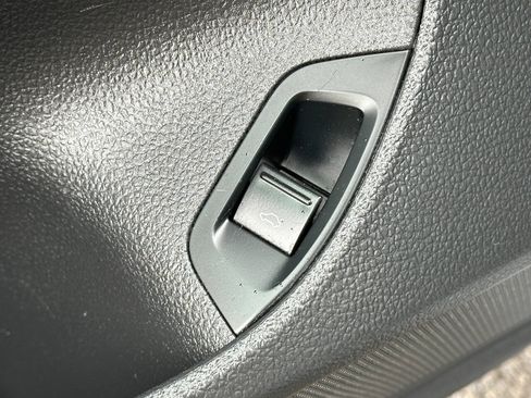 Used 2015 Volkswagen Passat 1.8T Limited Edition image 15