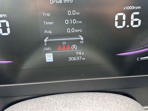 Used 2025 Kia Sportage LX image 39