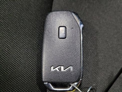 Used 2023 Kia Forte GT-Line w/ GT-Line Premium Package FWD image 32