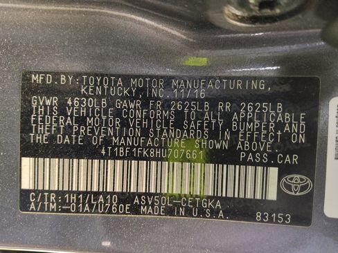 Used 2017 Toyota Camry XLE w/ Moonroof Package image 33