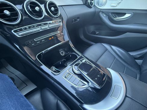 Used 2015 Mercedes-Benz C 300 Sedan image 5