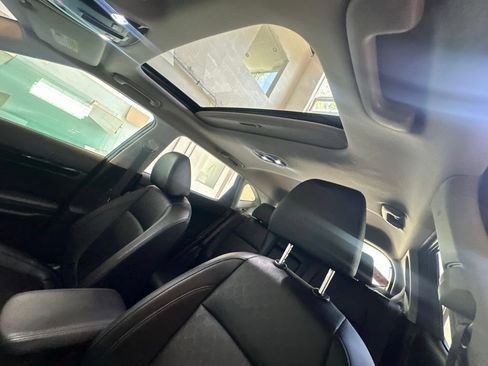 Used 2021 Kia Seltos SX w/ SX Sunroof Package AWD/4WD image 11
