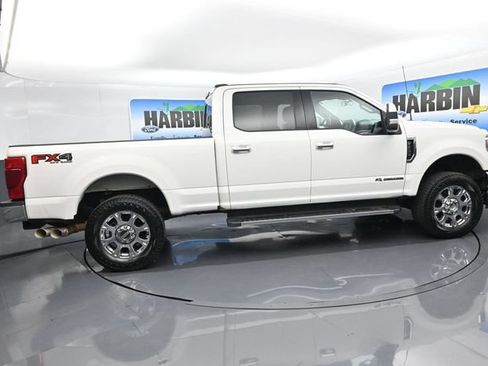 Certified 2022 Ford F250 Lariat w/ Chrome Package AWD/4WD image 6