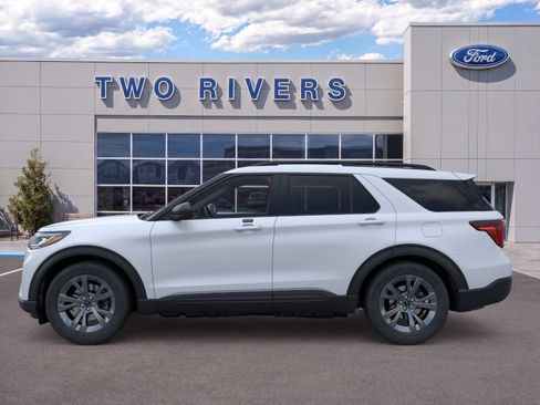 New 2026 Ford Explorer Active w/ Active Comfort Package AWD/4WD image 3