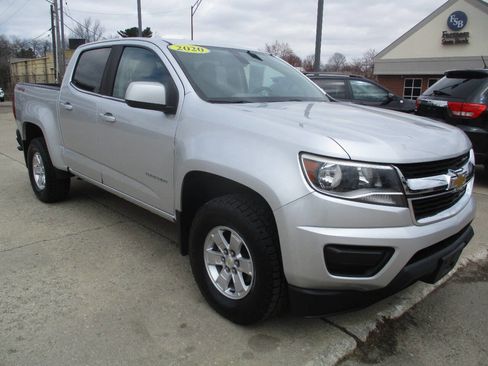 Used 2020 Chevrolet Colorado W/T w/ WT Convenience Package image 9