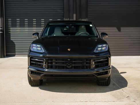 New 2026 Porsche Cayenne E-Hybrid image 6