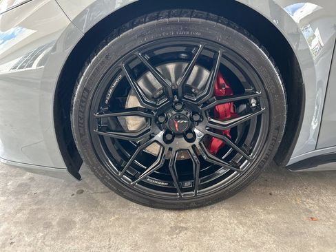 Used 2024 Chevrolet Corvette Z06 image 16