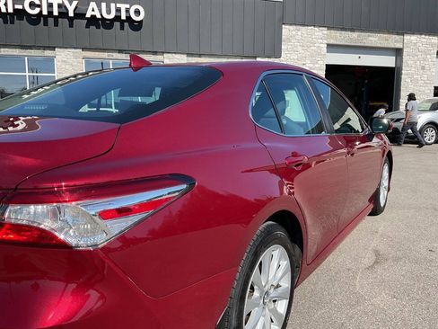 Used 2019 Toyota Camry LE w/ Audio Package FWD image 8