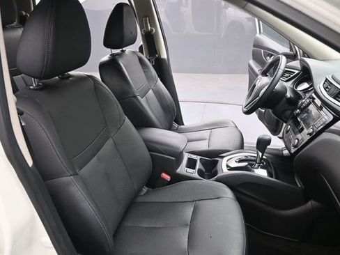 Used 2016 Nissan Rogue SL FWD image 27