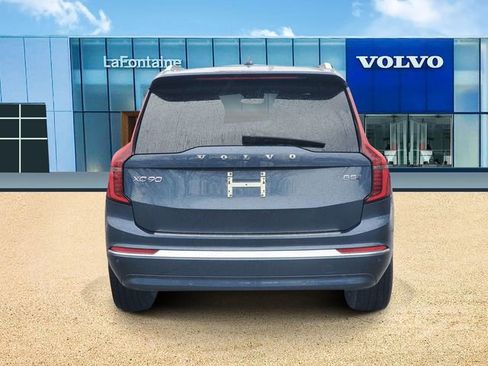 New 2026 Volvo XC90 B5 Core w/ Protection Package Premier AWD/4WD image 5