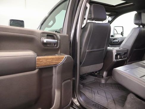 Used 2023 Chevrolet Silverado 2500 High Country w/ Z71 Off-Road Package image 30