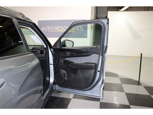 Used 2025 Chevrolet TrailBlazer LT image 23