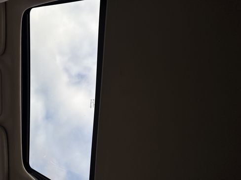 Used 2021 Jeep Grand Cherokee Summit w/ Platinum Series Group image 38