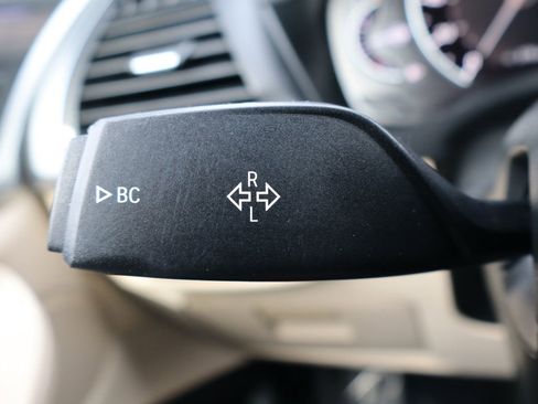 Used 2018 BMW X3 xDrive30i image 32