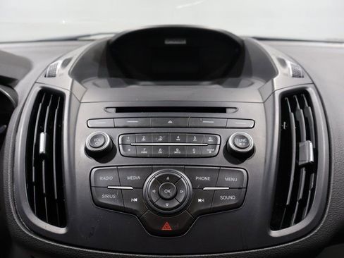 Used 2017 Ford Escape SE image 26