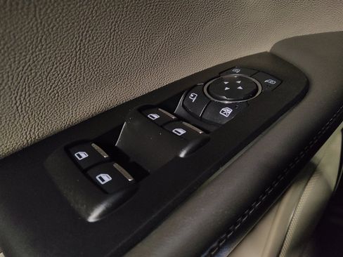 Used 2018 Lincoln MKX Reserve image 27