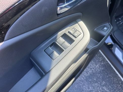 New 2026 Honda Ridgeline Black Edition image 13