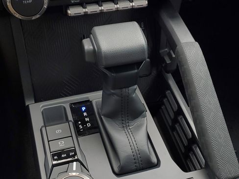 New 2026 Toyota Tacoma SR5 image 31