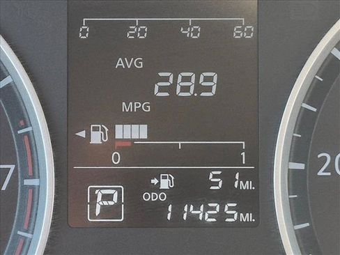 Used 2025 Nissan Kicks Play S FWD image 13