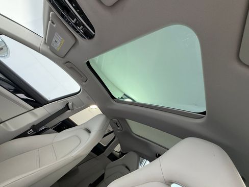 Used 2021 Porsche Panamera image 15