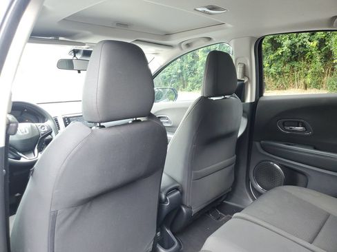 Used 2020 Honda HR-V EX image 12