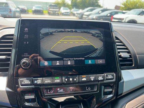 Used 2019 Honda Odyssey Touring image 23
