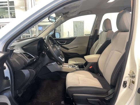 Used 2020 Subaru Forester 2.5I AWD w/ Alloy Wheel Package image 21