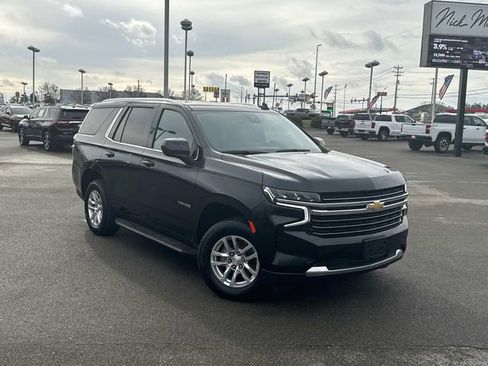 Used 2024 Chevrolet Tahoe LT image 2