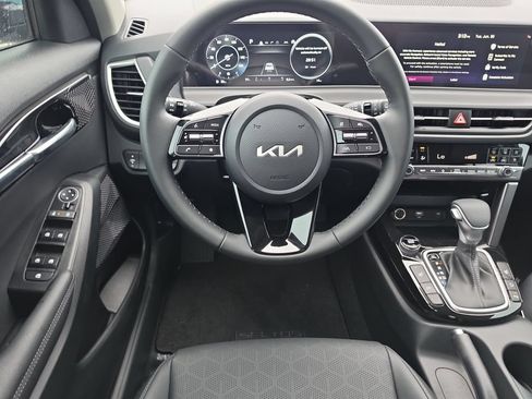 New 2026 Kia Seltos EX w/ EX Sunroof Package FWD image 13