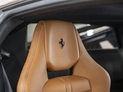 Used 2016 Ferrari 488 GTB RWD image 26