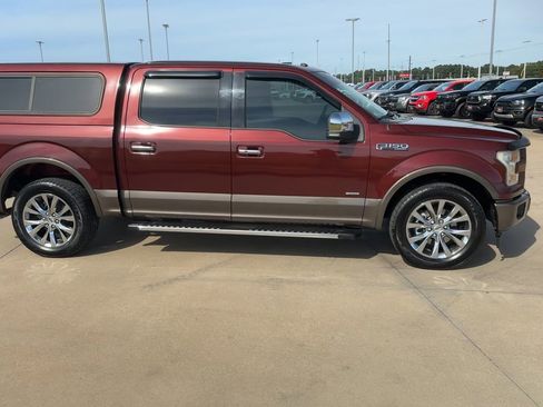 Used 2017 Ford F150 Lariat w/ Equipment Group 502A Luxury image 9