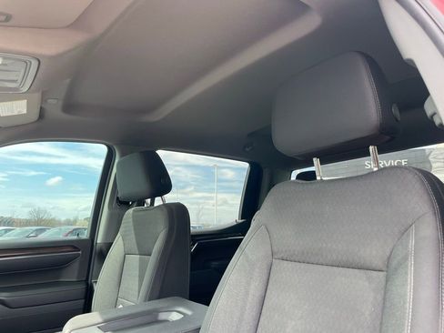 Used 2024 Chevrolet Silverado 1500 LT image 20