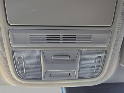Used 2019 Honda Accord LX image 35
