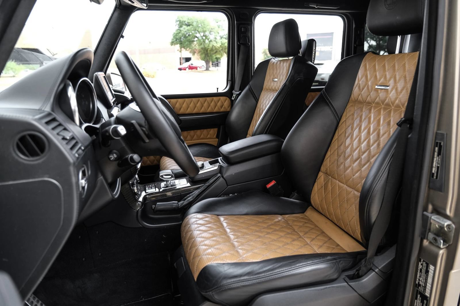 Used 2016 Mercedes-Benz G 65 AMG 4MATIC image 34