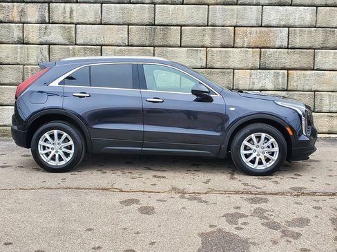 Certified 2023 Cadillac XT4 Luxury image 4