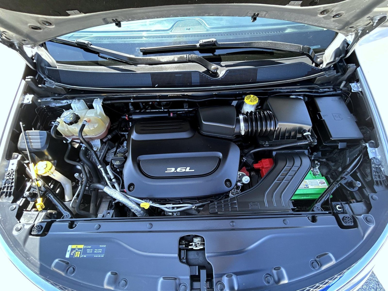 Used 2018 Chrysler Pacifica Touring-L Plus FWD image 25