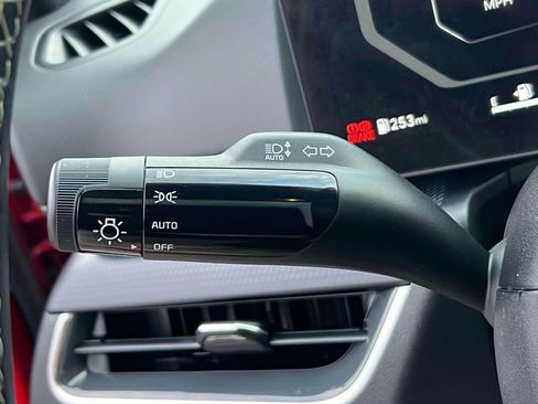 Used 2025 Kia K4 GT-Line w/ GT-Line Premium Package image 22