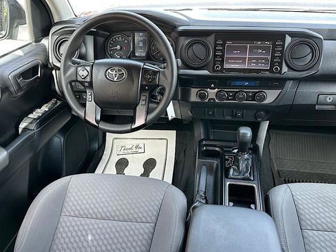 Certified 2021 Toyota Tacoma SR AWD/4WD image 17