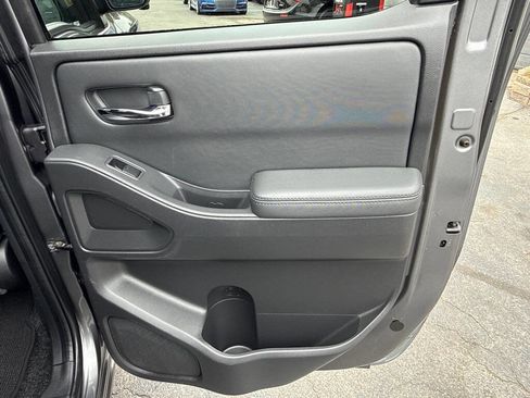 Used 2022 Nissan Frontier S image 25
